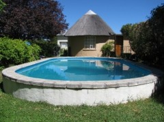 rond_and_pool.jpg